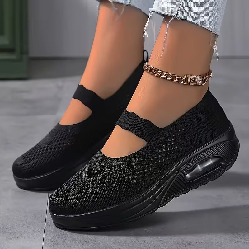 Women’s Breathable Mesh Slip-on Platform Sneakers (Soft Sole Casual Low-top Shoes)