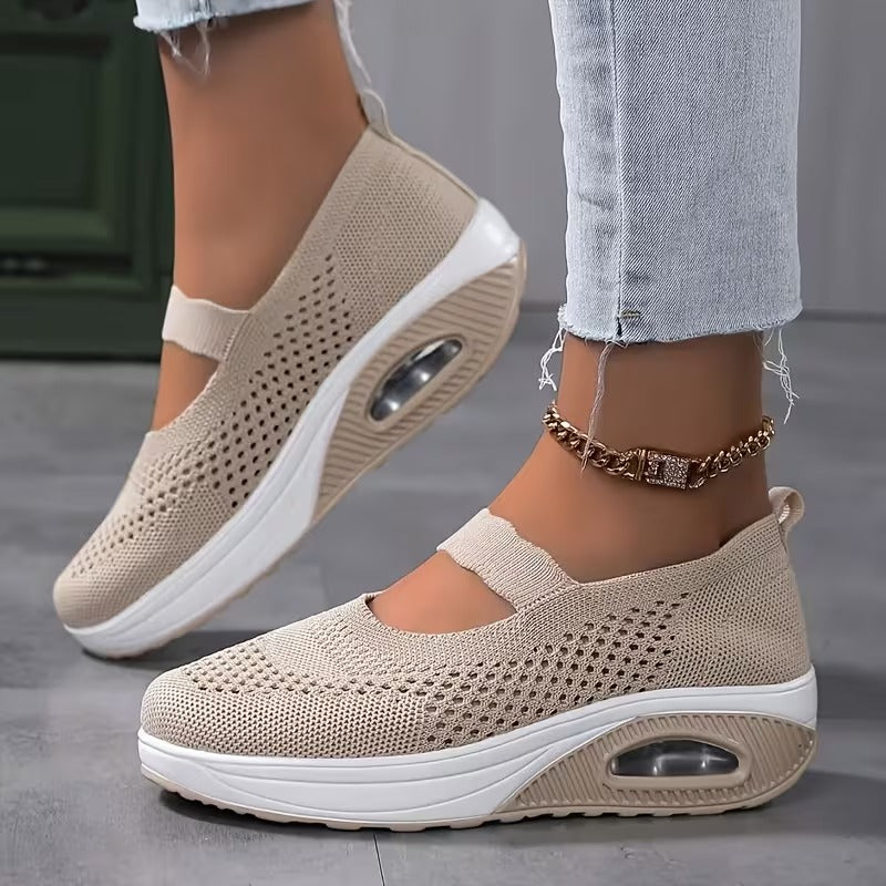 Women’s Breathable Mesh Slip-on Platform Sneakers (Soft Sole Casual Low-top Shoes)