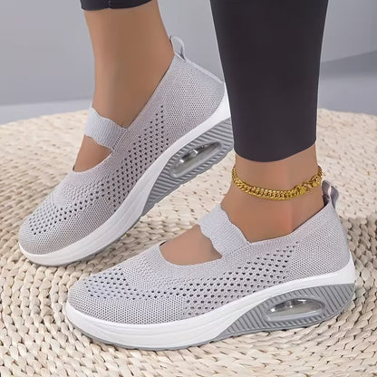 Women’s Breathable Mesh Slip-on Platform Sneakers (Soft Sole Casual Low-top Shoes)