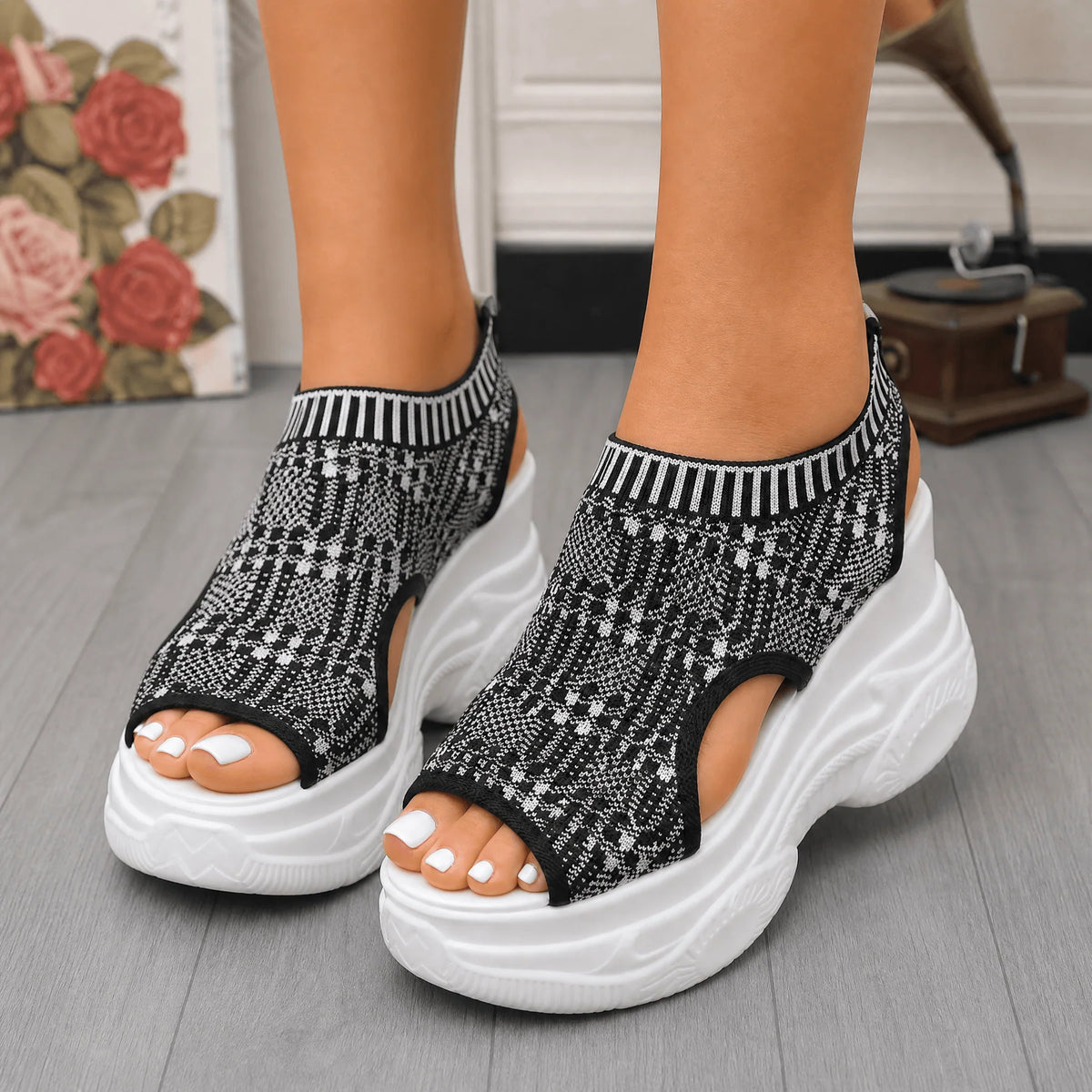 Women's Thick-Sole Fly-Woven Casual Sandals